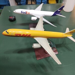 １円スタート　ジェミニ？　FedEx　DHL　飛行機模型　1/200　完成品