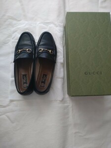 銀座GUCCI購入グッチホースビット1953ウィメンズ ローファー39日本サイズ26センチ 革靴本革