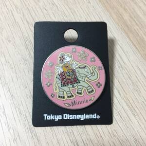 ゾウにのったミニーマウス ディズニーピンバッジ TDL 台紙つき レア★美品