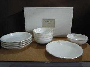 ◆NARUMI CHINA デザート皿セット　カップ直径9.5ｃｍ×3.5ｃｍ　皿直径13.5ｃｍ※現状品■６０