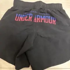 UNDER ARMOUR スポーツパンツ 黒