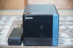 QNAP TS-453Be 4ベイNAS 中古 2.5GbE(2.5GBase-T)増設済み QTS 5.2