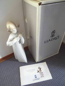 LLADRO リヤドロ フィギュリン『GIRL WITH GUITAR』ギターを持つ少女 陶器人形 ＃04871 専用箱 説明書有 女の子 オブジェ インテリア 置物 