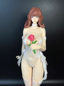 ルパン三世 《キャストオフ&リペイント》フィギュア、峰不二子、Rebecca Rosselli、Fujiko Mine 1/6 高27cm、