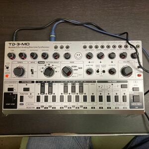 BEHRINGER TD-3-MO ベリンガー　検（tb−303