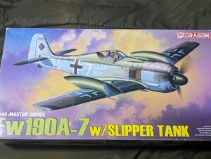 ドラゴン1/48 ドイツ空軍　フォッケウルフ　Fw190A-7 w/SLIPPER TANK