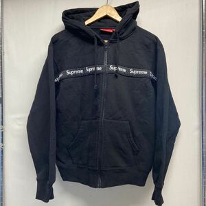 【supreme シュプリーム】19AW TEXT STRIPE ZIP UP HOODED SWEATSHIRT ジップアップパーカー S ブラック コットン 2406oki M