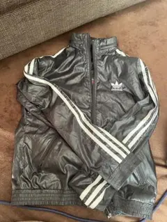 adidas トラックジャケット