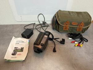 【中古】 デジタルビデオカメラ SONY ソニー CCD-TR11 ハンディカム Video Hi8 Handycam 【札TB01】