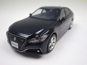 207【S.R】非売・展示品 1/30 新型 トヨタ クラウン RS Advance 220系 カラーサンプル ブラック 箱無 香川発