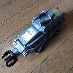 TOYOTA MOTER AL20 AL21 ターセル コルサトヨタ自動車純正ジャッキ 09111-12021 AISIN製 耐荷重500kg 日本製 