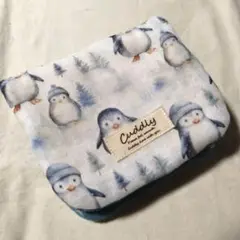 ペンギン☆8重ガーゼ☆大きめハーフハンカチ☆ハンドメイド