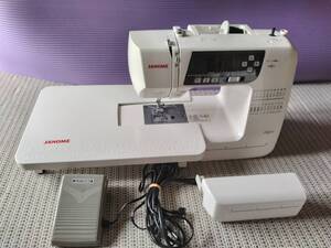 【格安】ジャノメ　ミシン　JN810 JANOME コンピューターミシン　フットコントローラー ワイドテーブル　現行品 （グレー）