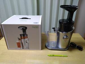 ジューサー Hurom Slow Juicer H-100-SBAA01(シルバー) 