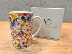 valentino garavani マグカップ 花柄 未使用品 高さ約11cm