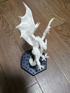 モンスターハンター　スタンダードモデル　セルレギオス　フィギュア　限定品