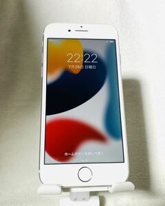 【完動品】iPhone 8 シルバー 64GB SIMフリー スマホ アイフォン 外装状態良好 美品