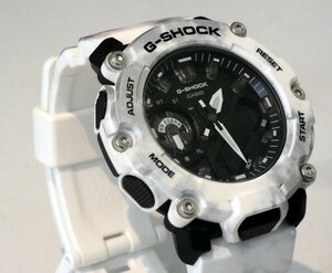 【新品未使用・正規品】カシオ腕時計 Gショック GA-2200GC-7ADR G-SHOCK CASHIO GRUNGE SNOW CAMOUFLAGE　アナデジ腕時計 スノーホワイト