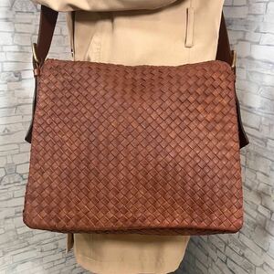 『最高級 美品』BOTTEGA VENETA ボッテガヴェネタ ショルダーバッグ メッセンジャー イントレチャート 大容量 A4収納可能 メンズ ビジネス