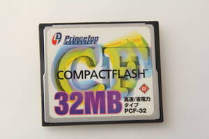 32MB CFカード Princeton コンパクトフラッシュ　