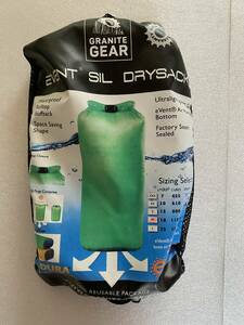 新品GRANITE GEAR　eVent SIL DRYSACKジャスミングリーンＭ（18Ｌ）