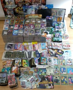 店撤去その他カード色々ビックリマンシール入り食玩レトロ約10000枚キラレアドラゴンボール　カードダス美少女デュエマ入り大量説明文必読