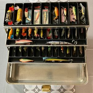 UMCO 175A 美品 アルミタックルボックス & ×α HEDDON RAPALA BOMBER 他 ビンテージルアー（未使用含む）37個 セット