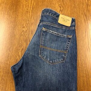 【FE183】Abercrombie&Fitch W33 L32 色落ち加工 ダメージ加工 ブーツカット ジーンズ デニムパンツ ブランド古着 アバクロ 送料無料