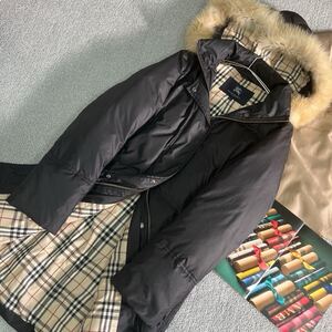 美品　 BURBERRY バーバリーロンドン／フォックス ファー　肉厚軽量　ロングダウンコート　ノバチェック　サイズ40