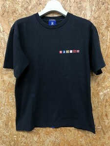 R.NEWBOLD アールニューボールド Mサイズ メンズ Tシャツ 両面プリント 数字 英字 『 WINNER / BORN IN BRITAIN 』 丸首 半袖 綿100% 黒