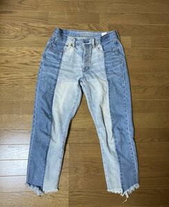 AMERICAN EAGLE！ダメージデニム・サイズMぐらい 裾カットオフ