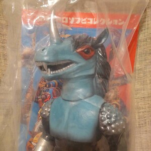 新品　未開封　初期版　ブラックホース　ソフビ　メディコム・トイ　キカイダー　怪獣