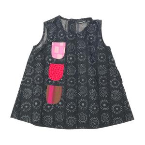 ◆marimekko マリメッコ ノースリーブワンピース キッズサイズ:80 1歳◆52631-3-7369 ブラック キッズ ハッピードレス 総柄 子供服