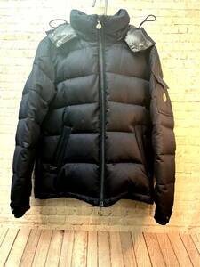 【美品】MONCLER　モンクレール　MONTGENEVRE　モンジュネーブル　420914033805　ダウンジャケット　メンズ　ネイビー　ウール　サイズ1