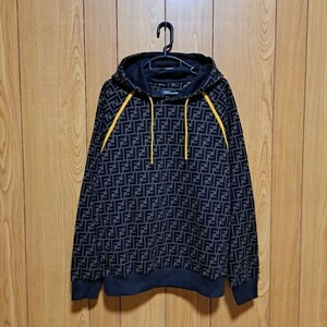 【定価173800円】本物！！美品！！FENDI　パーカー　FY0945A6ZTF0QT1　ロゴ　長袖　フェンディ　日本/Mサイズ相当　ブラウン　FFモチーフ