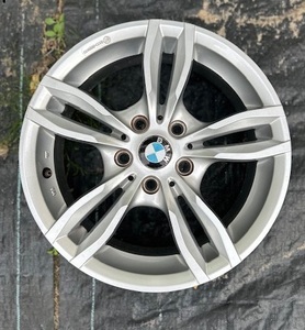 美品BMW 2シリーズ F45/F46アクティブツアラー/グランツアラー MAK LUFT 7J-16 off+52 pcd112/5H 16インチアルミホイール４本