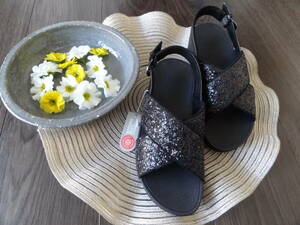 ★フィットフロップ★ fitflopLULU★ CROSS BACK-STRAP SANDALS★黒＆グリッター★タグ付き未使用