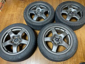 MR2 SW20にて使用 R32GT-R純正ホイール(16×8JJ 30)2本+GTS-t TypeM純正ホイール(16×6.5JJ 40)2本