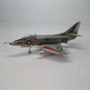 送料込み05)ヒカリ工房製_フジミ_1/72_F26_ダグラス_A-4C_中期型_スカイホーク_塗装済み完成品ですが16年前のものです。