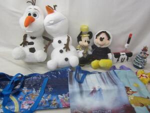 【まとめ売り 中古品】 ディズニー プーさん ミニー オラフ 他 クリスマス フラッグシップ ぬいぐるみ バッジ 等 グ