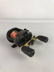 A10002○Daiwa ダイワ MILLIONAIRE ミリオネア ST-10AC リール 釣具 フィッシング 前後回転OK 中古 【保証あり】 240305