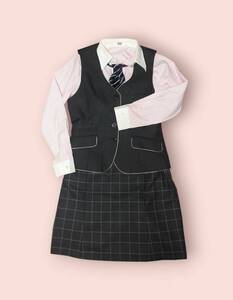 アミューズメント関連店舗スタッフ制服　4点セット　美品　会社企業制服　OL オフィスユニフォーム　コスプレ衣装