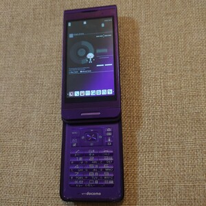 美品 N-05C docomo パープル