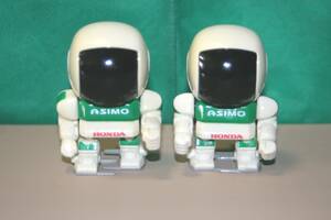 HONDA ASIMO ホンダ アシモ トコトコウォーク (ベルノ) SA218 2個セット ロボット バンダイ製品 約6.5cm フィギュア -ジャンク1体動かない