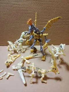 カバヤ　メガほねほねザウルス（メガほねほねアーマードラゴン）　ジャンク品