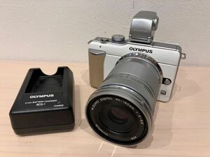 塩a047 OLYMPUS PEN E-PL1 M.ZUIKO DIGITAL 40-150mm 1:4-5.6 ミラーレス一眼レフカメラ デジタルカメラ 中古品