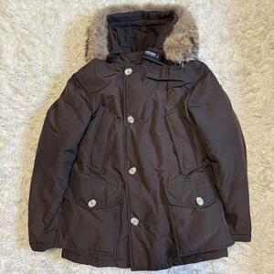 WOOL RICH ウールリッチ ダウンジャケット ARCTIC PARKA アークティックパーカー フード ファー キルティング フェザー ブラウン メンズ 