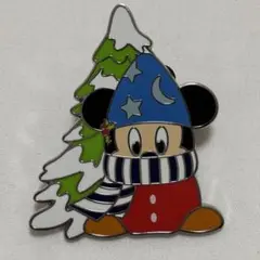 ディズニーストア　シークレットピンバッジ　クリスマス　ミッキー