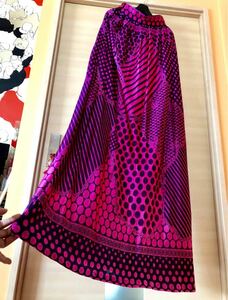フランスパリ購入ヴィンテージ水玉テキスタイルが素敵な超ロングフレアースカートM相当♪ピンクネイビー着丈115㎝カットソーストレッチ素材