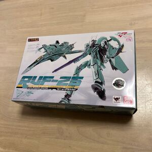 DX超合金 マクロスF RVF-25 メサイアバルキリー（ルカ・アンジェローニ機） リニューアルVer 完全変形 バンダイ